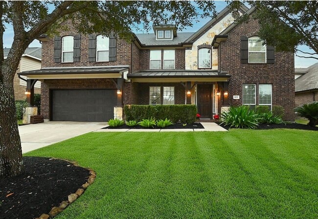 Building Photo - 6010 Green Meadows Ln