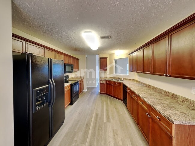 Photo - 1632 Good Day Ct