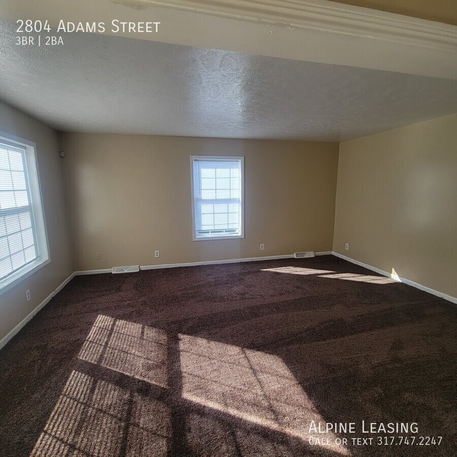 Photo - 2804 Adams St