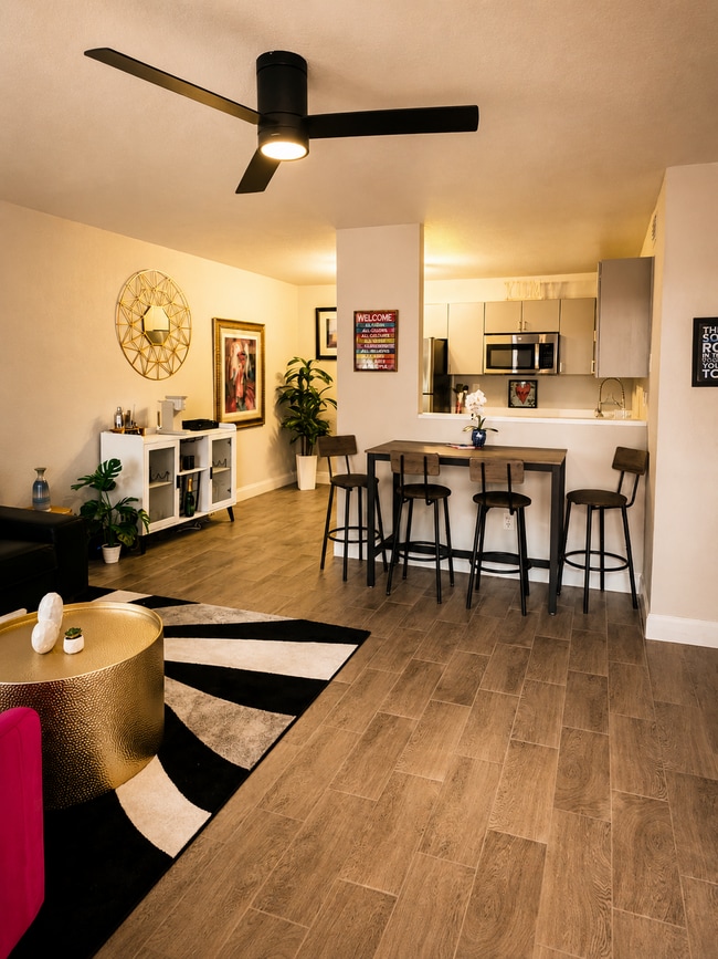 Photo - 21020 Voyager Blvd Unit 01