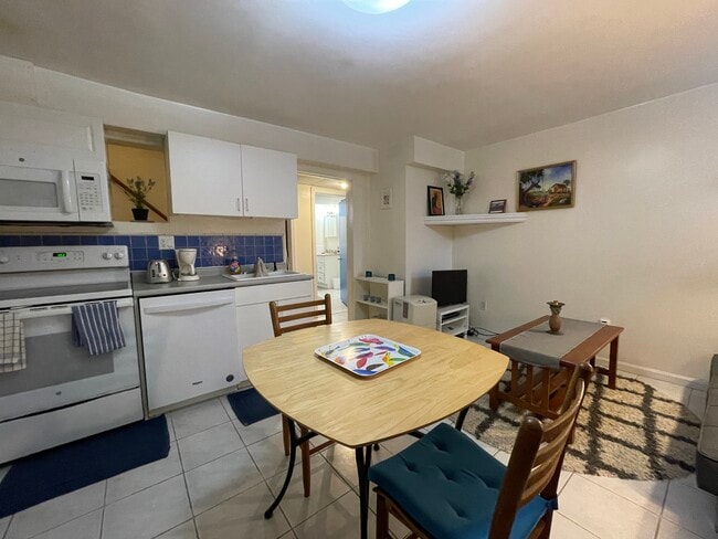 Building Photo - 56 Hobson St Unit G Rental