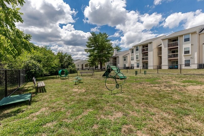Kingscrest Apartments