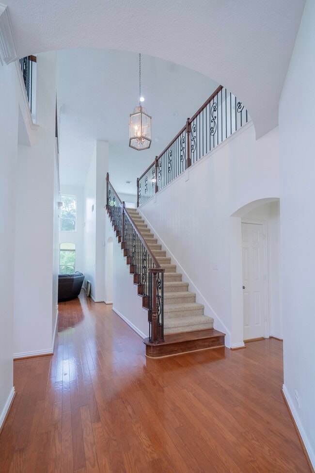 Photo - 1415 Sue Barnett Dr