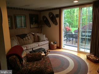 Photo - 2744 Hill Rd