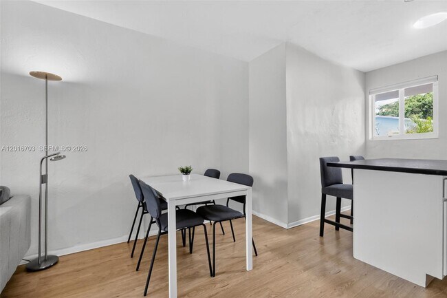 Photo - 1003 NE 110th St Unit 1003
