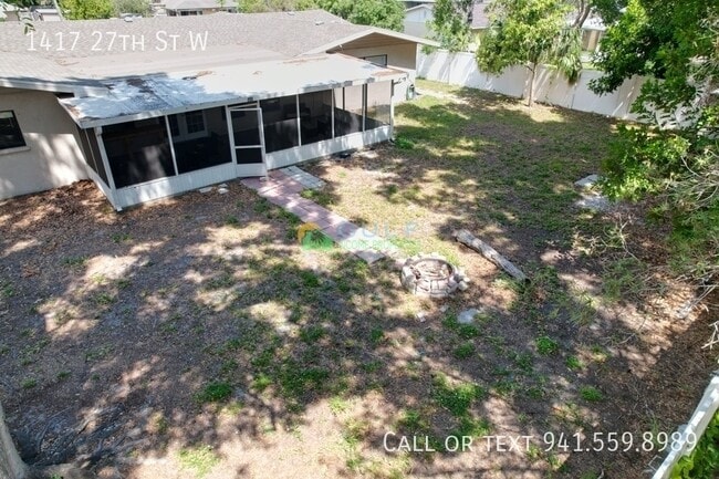 Photo - 1417 27th St W