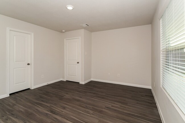 Photo - 18822 Venito Dr