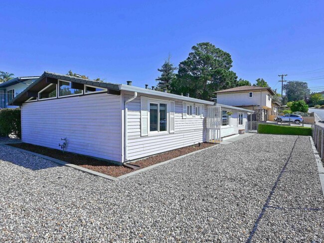 Photo - 4602 Emily Ct