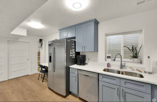Photo - 12033 S 1900 W