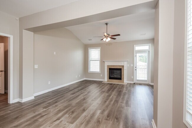 Photo - 2937 Nairn Ct