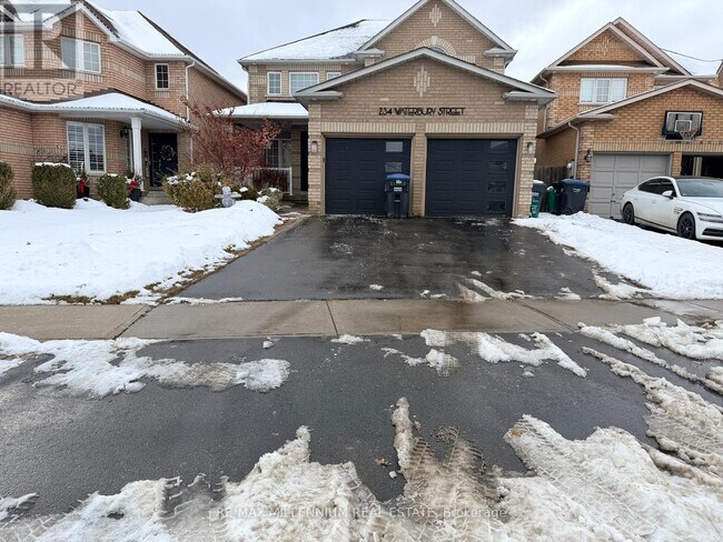 Photo - 234 Waterbury St