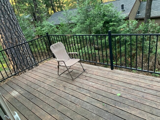 Photo - 6337 Amherst Way