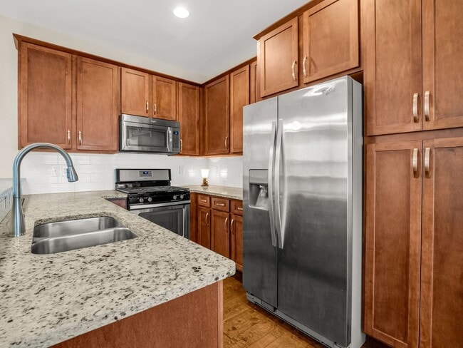 Photo - 19 Tudor Way