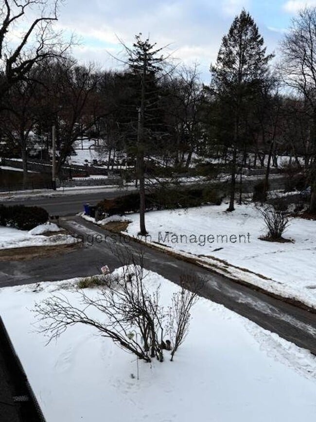 Photo - 528 Virginia Ave