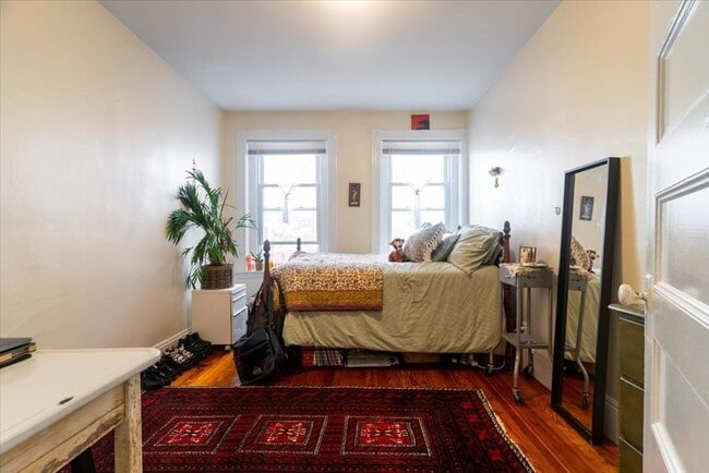 862 Huntington Ave Unidad 3