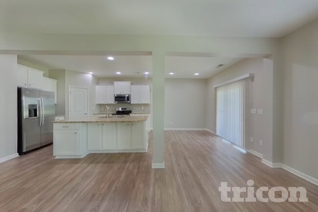 Photo - 6909 Barefoot Forest Dr