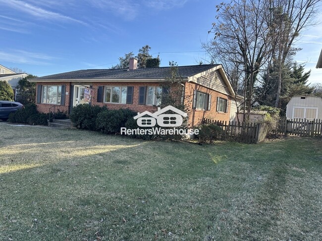 Photo - 223 Deep Dale Dr