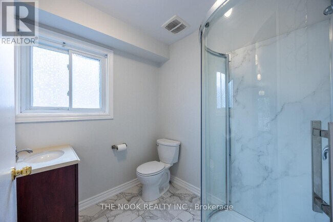 Photo - 606 Cobblehill Dr