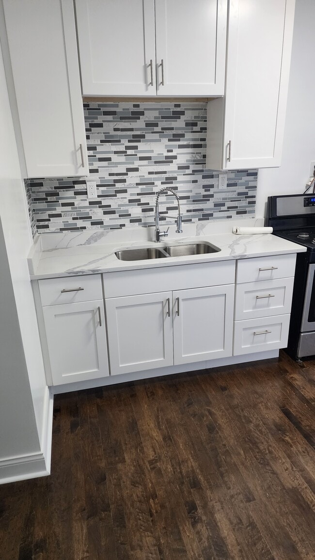 Photo - 5054 N Ridgeway Ave