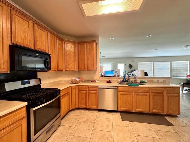 Photo - 1315 Lou Gehrig Ln