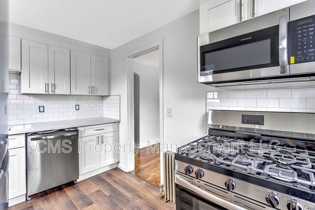401 Sanford Ave Unit 2