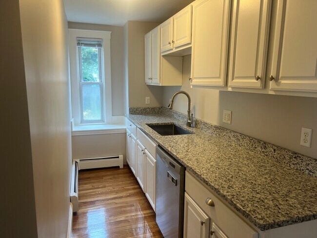 Photo - 100 Loring Ave Unit 2