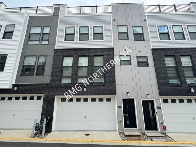 Building Photo - 1021 S Taylor Ct