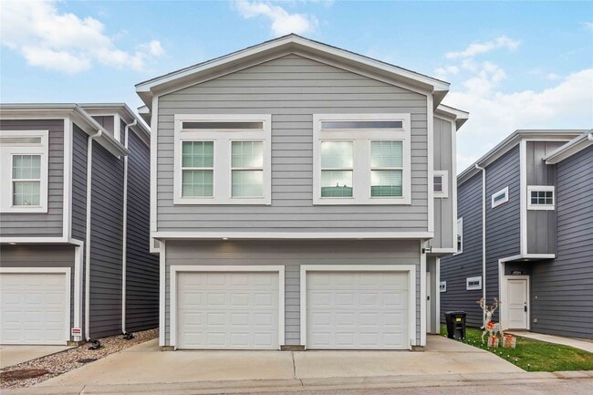 Photo - 4938 Paradigm Ln