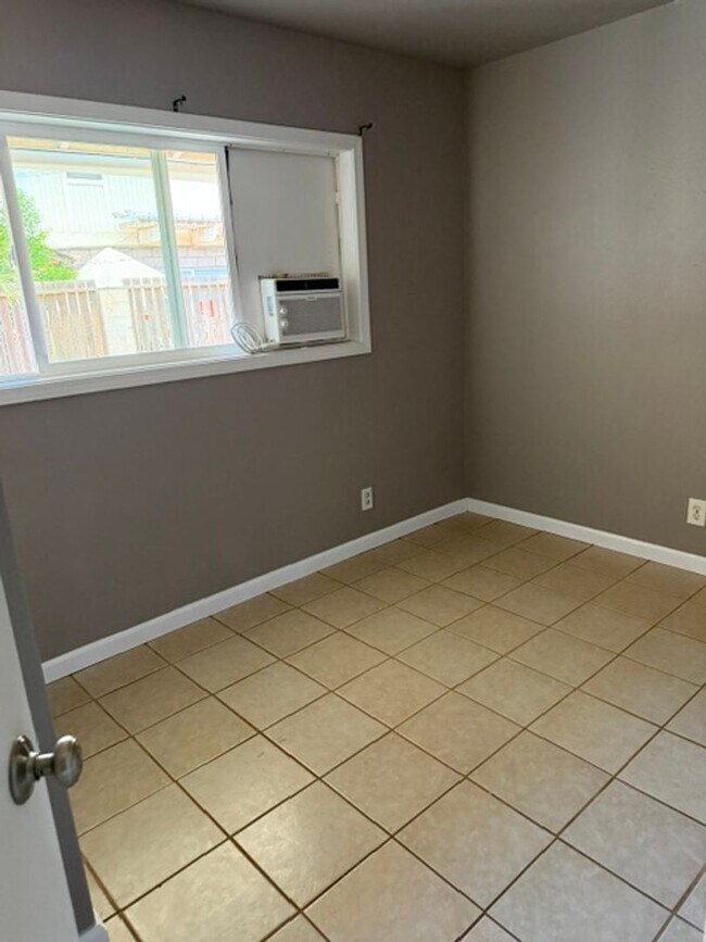 Photo - 190 Eleu Pl Unit 190 Eleu Place (Cottage)-a 2bd/1ba cottage