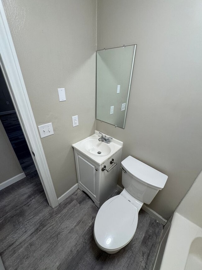 Photo - 101-103 Green Oaks Drive Unidad 14