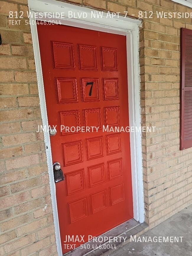 This property has a no security deposit op... - This property has a no security deposit op... Unidad 812 Westside Blvd NW Apt 7