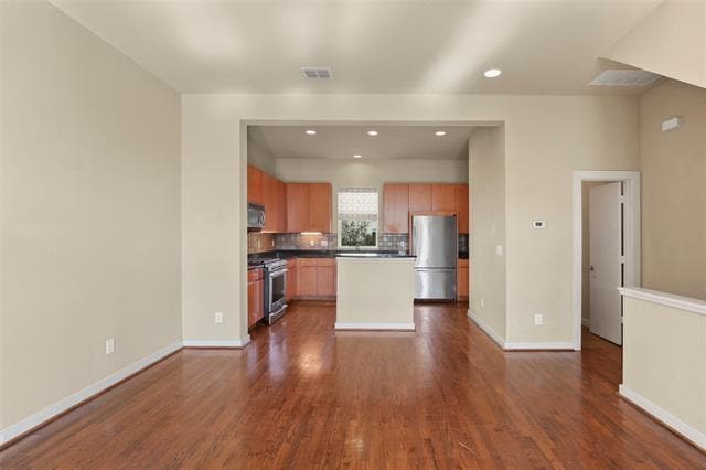 Photo - 3800 Holland Ave
