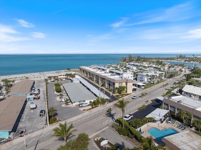 Photo - 1400 Tarpon Center Dr Unit 204