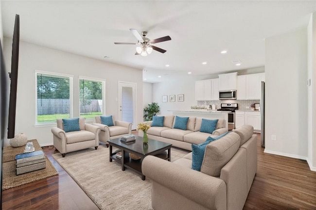 Photo - 2274 Strong Horse Dr