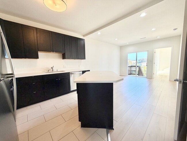 Photo - 1151 Wisconsin St Unit 1151 Wisconsin St, A