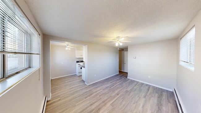 Photo - 9932-9105 105 Ave Unit 105