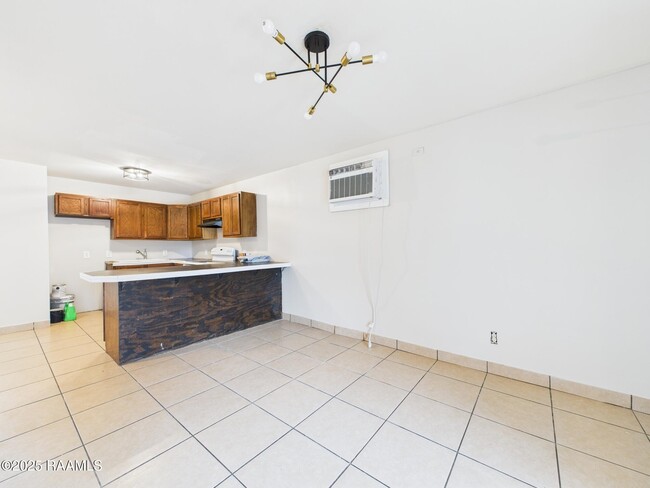 Photo - 508 General Mouton Ave