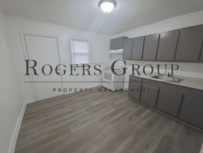 Photo - #450 - 412-414 Ridley St Duplex Unit 412 Ridley St