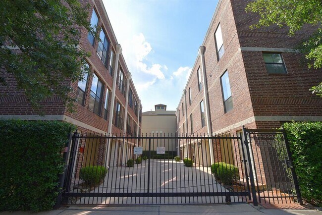 Photo - 118 McGowen St Condo Unit C