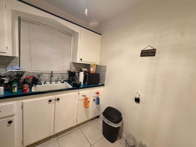 Photo - 18707 NE 2nd Ave Unit 919