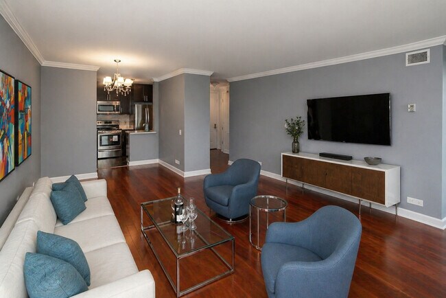 Photo - 1030 N State St Unit 11C