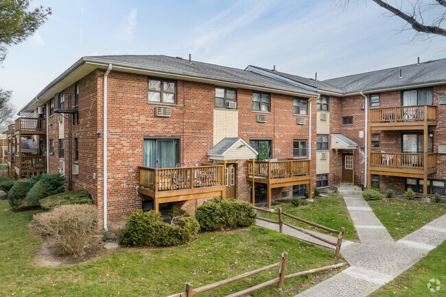 Photo - Park Towers Cooperative Apartments