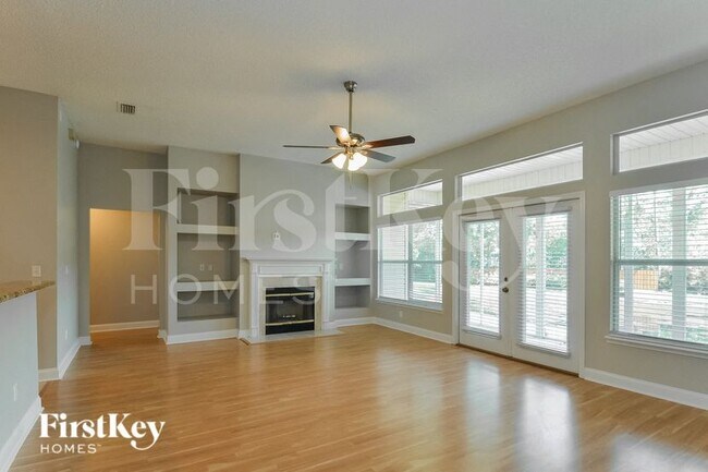 Photo - 112 Glen Oaks Dr