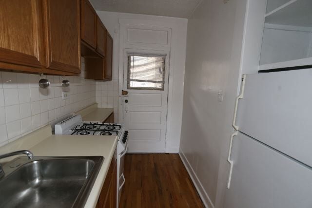 Photo - 629 W Cornelia Ave Unit N4