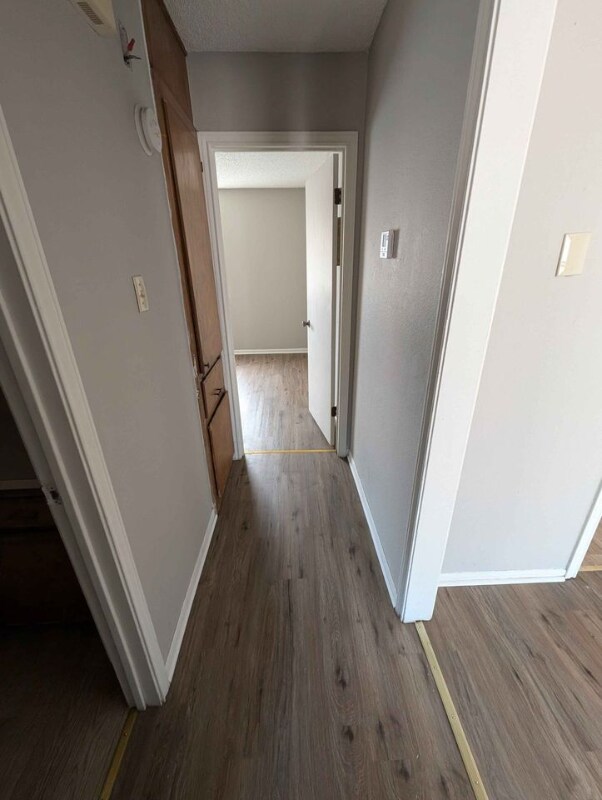 Photo - 1303 Brown Dr Unidad D