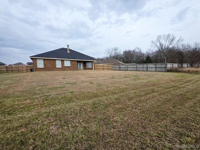 Photo - 6136 Old Post Lane