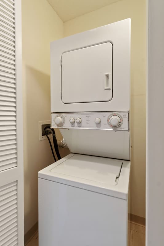 Photo - 351 N Desplaines St