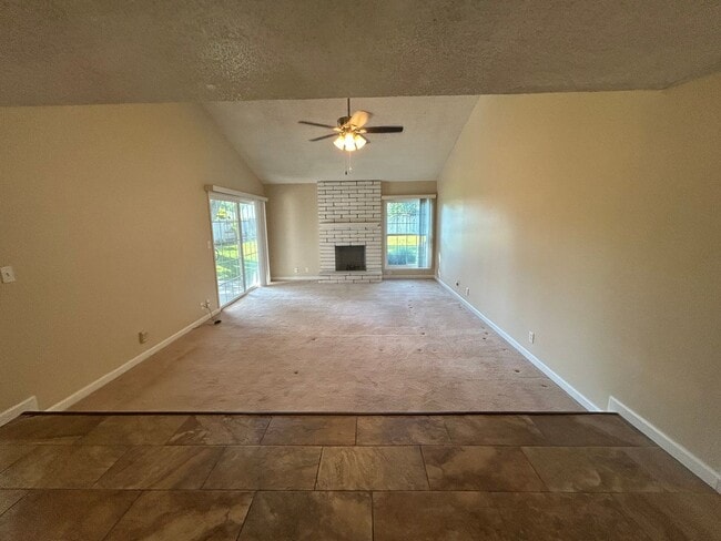 Photo - 670 Northwood Dr