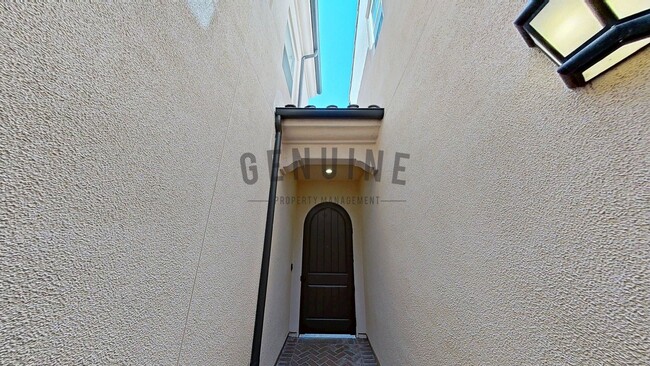 Photo - Beautiful Two-Level 2Bd 2Ba Condo in Irvine