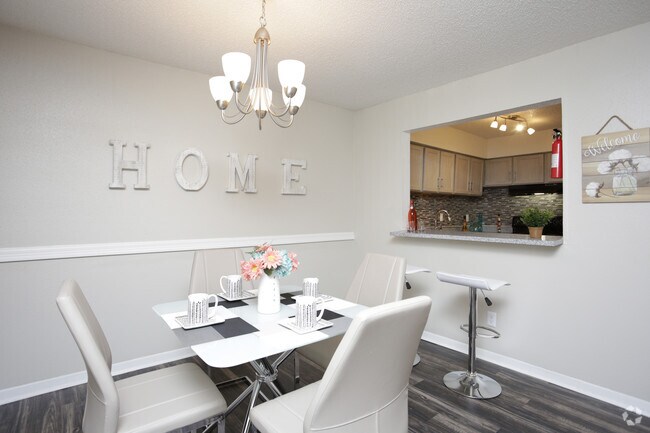 Dining Area - Cypress Square